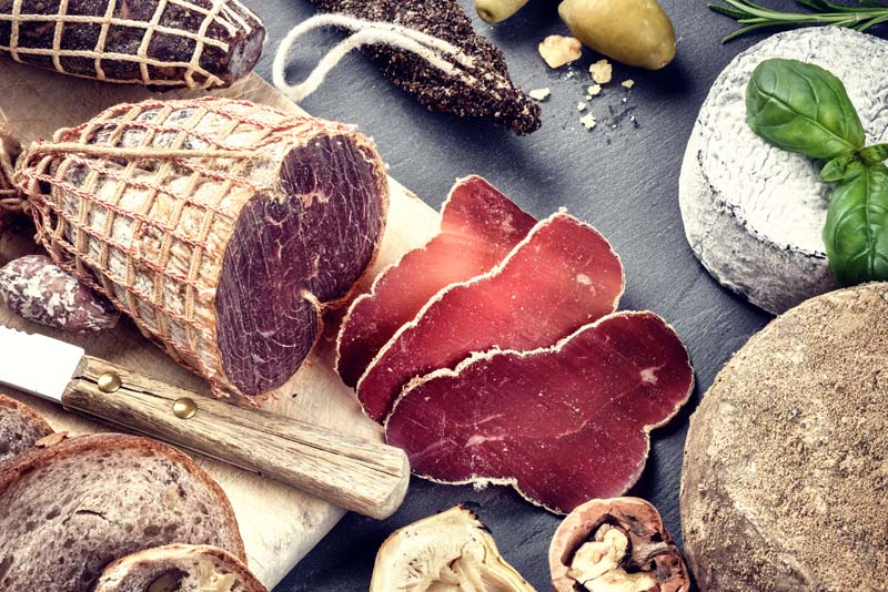 Spécialité salaisonnière à base de viande de porc Tence